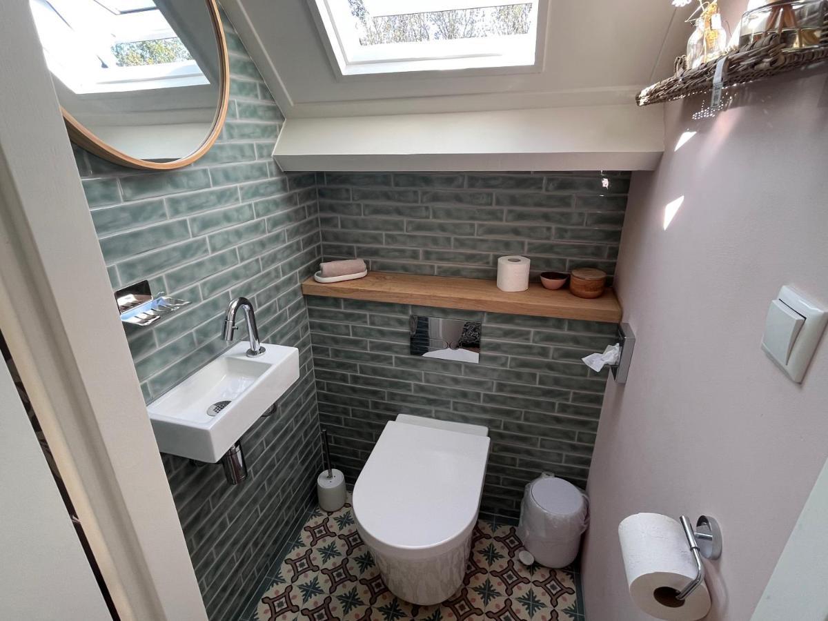 "Zonnekind" Atmospheric Holiday Home In Noordwijkerhout Near The Beach エクステリア 写真