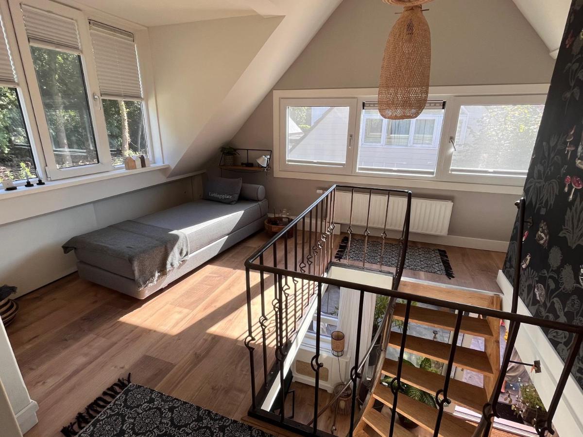 "Zonnekind" Atmospheric Holiday Home In Noordwijkerhout Near The Beach エクステリア 写真