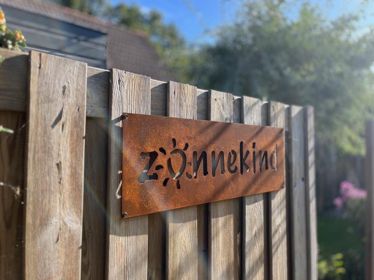 "Zonnekind" Atmospheric Holiday Home In Noordwijkerhout Near The Beach エクステリア 写真