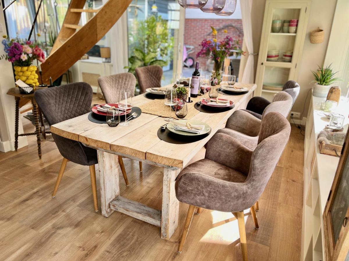 "Zonnekind" Atmospheric Holiday Home In Noordwijkerhout Near The Beach エクステリア 写真