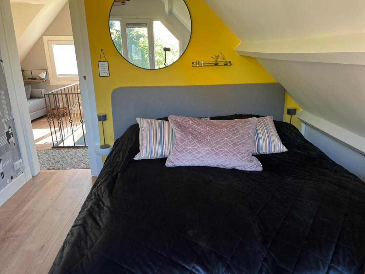 "Zonnekind" Atmospheric Holiday Home In Noordwijkerhout Near The Beach エクステリア 写真